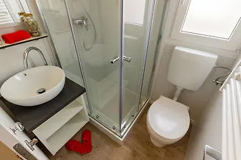 מלון רוביני Kamp Porton Biondi Mobile Homes